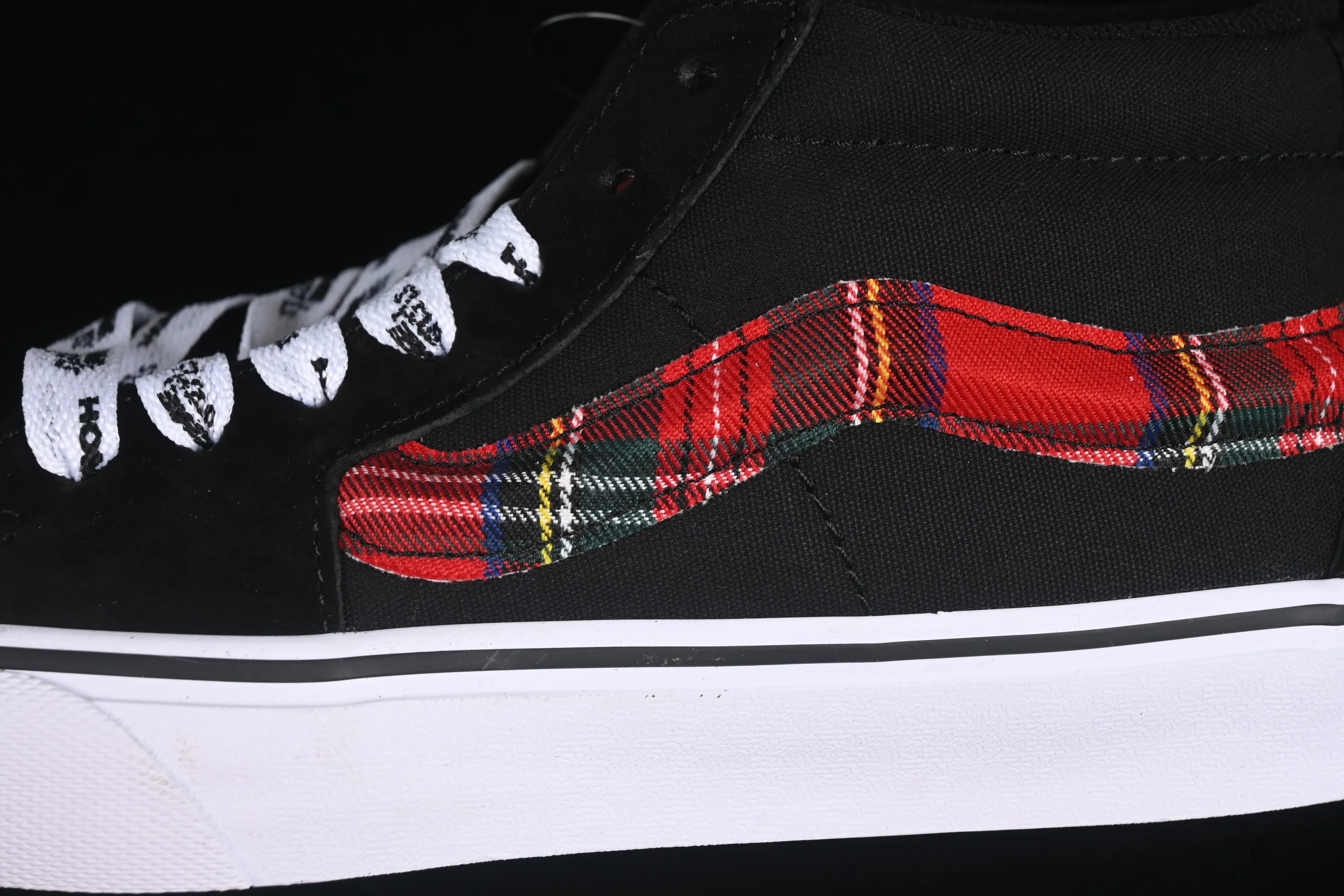 All categories Vans Vans series Vans Mid Vans China Vans Sk8-Mid Vans Anaheim series Scottish plaid casual low-top canvas shoes VN0A4UWIVNE
